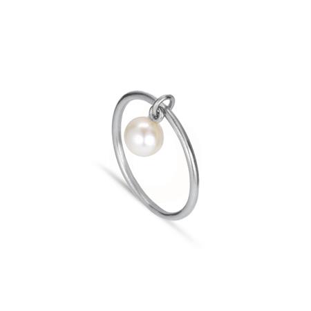 Jane Kønig - Row Pearl ring - sølv RPR01-AW2100-S