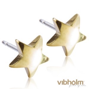 Blomdahl Medical Beauty Star ørestikker i guldfarvet titanium udformet som stjerner. 15-1322-00