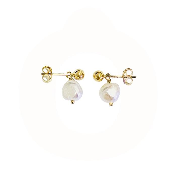LuvaLu Jewellery - Ørestikker M/Ferskvandsperler - forgyldt sølv LS60239G